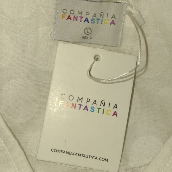 NWT MODCLOTH COMPANIA FANTASTICA Ruffles Or Nothing V-Neck Polka Dot Blouse Top - Picture 5 of 6